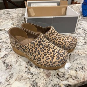 cheetah dansko clogs